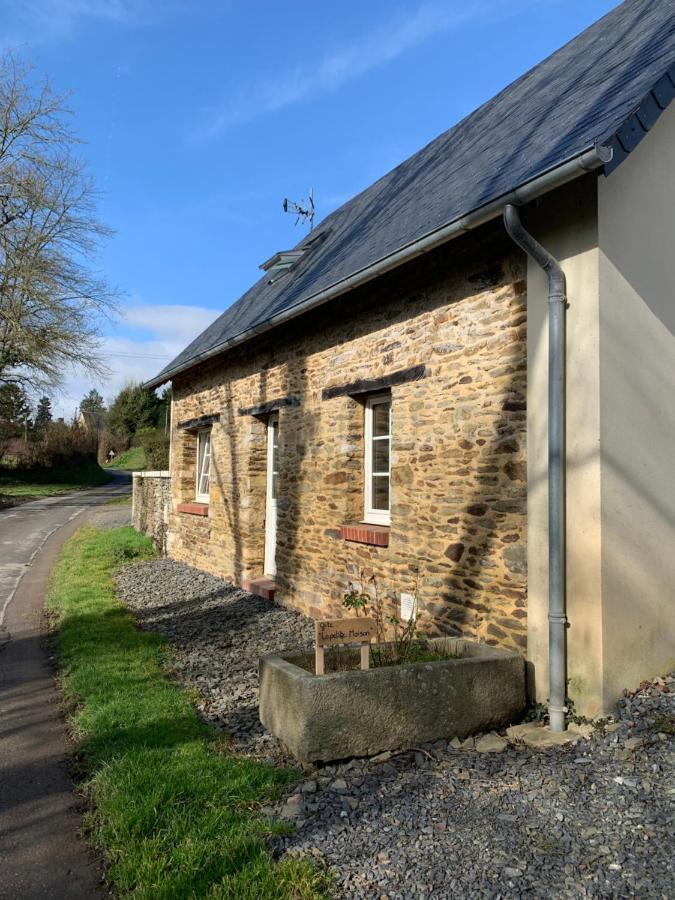Gite " La Petite Maison" Livry  Ngoại thất bức ảnh
